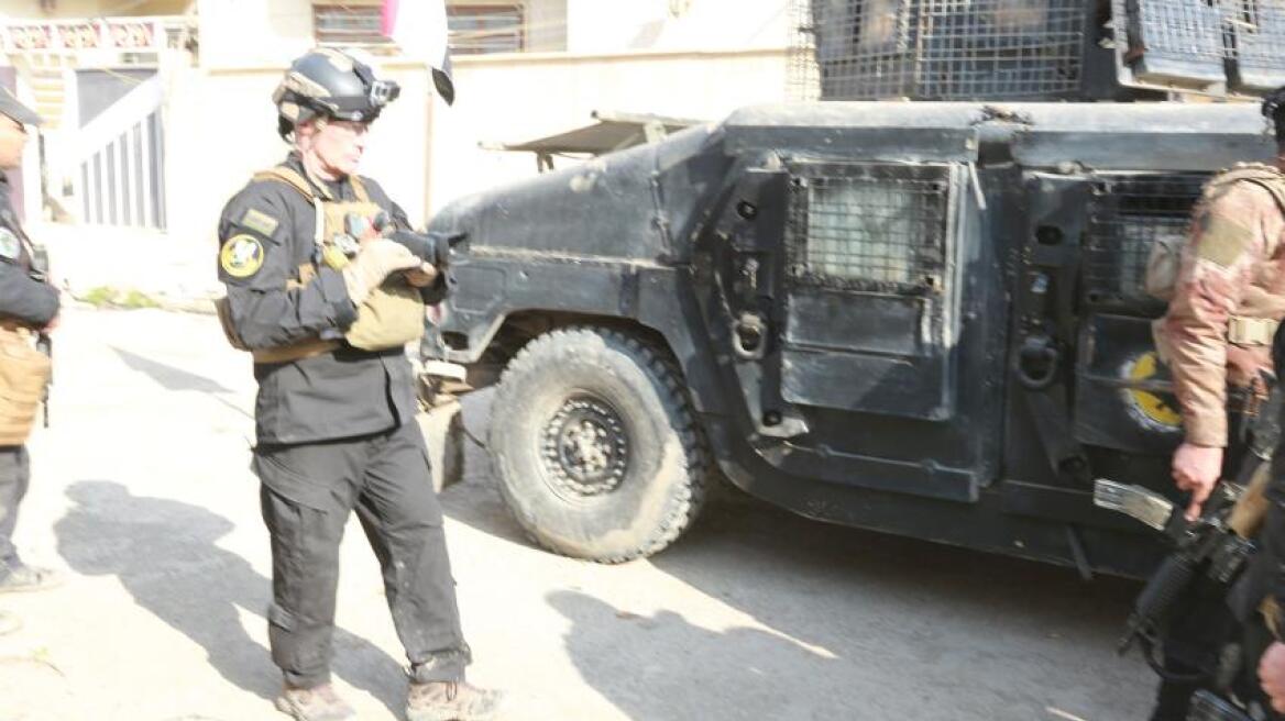 Ο φακός τους έπιασε στα «πράσα»: Αμερικανοί στρατιώτες ντυμένοι με στολές Ιρακινών